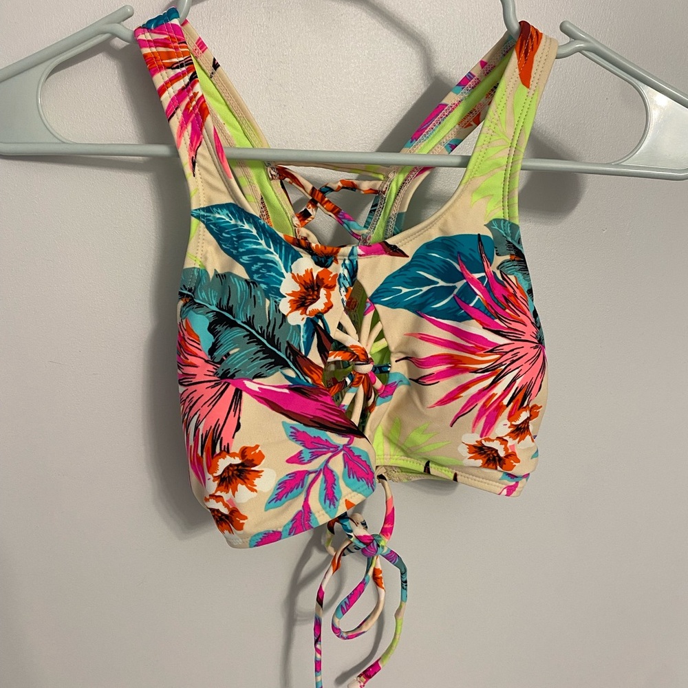 Small women’s bikini top